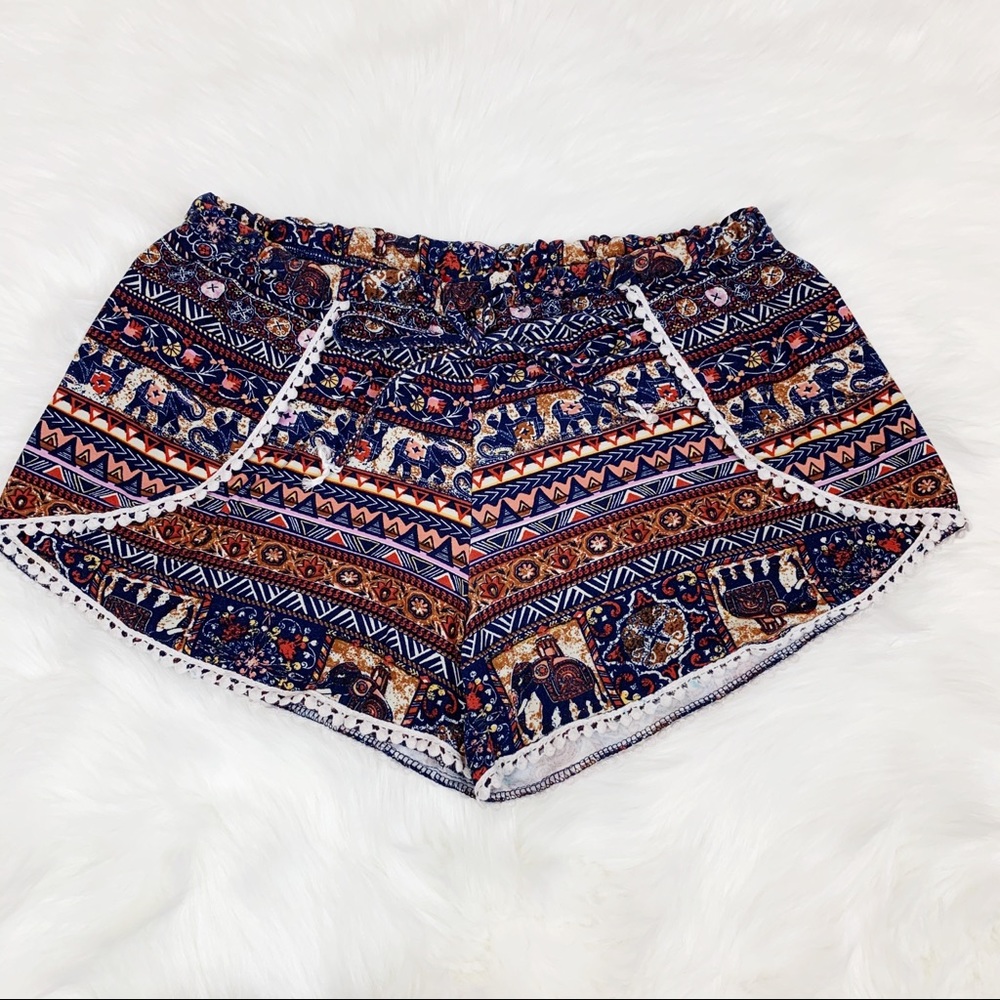 Hot Kiss - Boho Shorts Size Juniors Large
